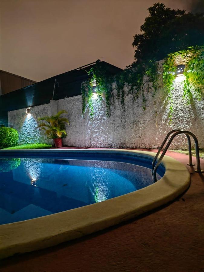 Hotel Casa Tago Alajuela ภายนอก รูปภาพ
